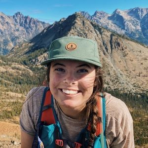 Meet your Posher, Brittney